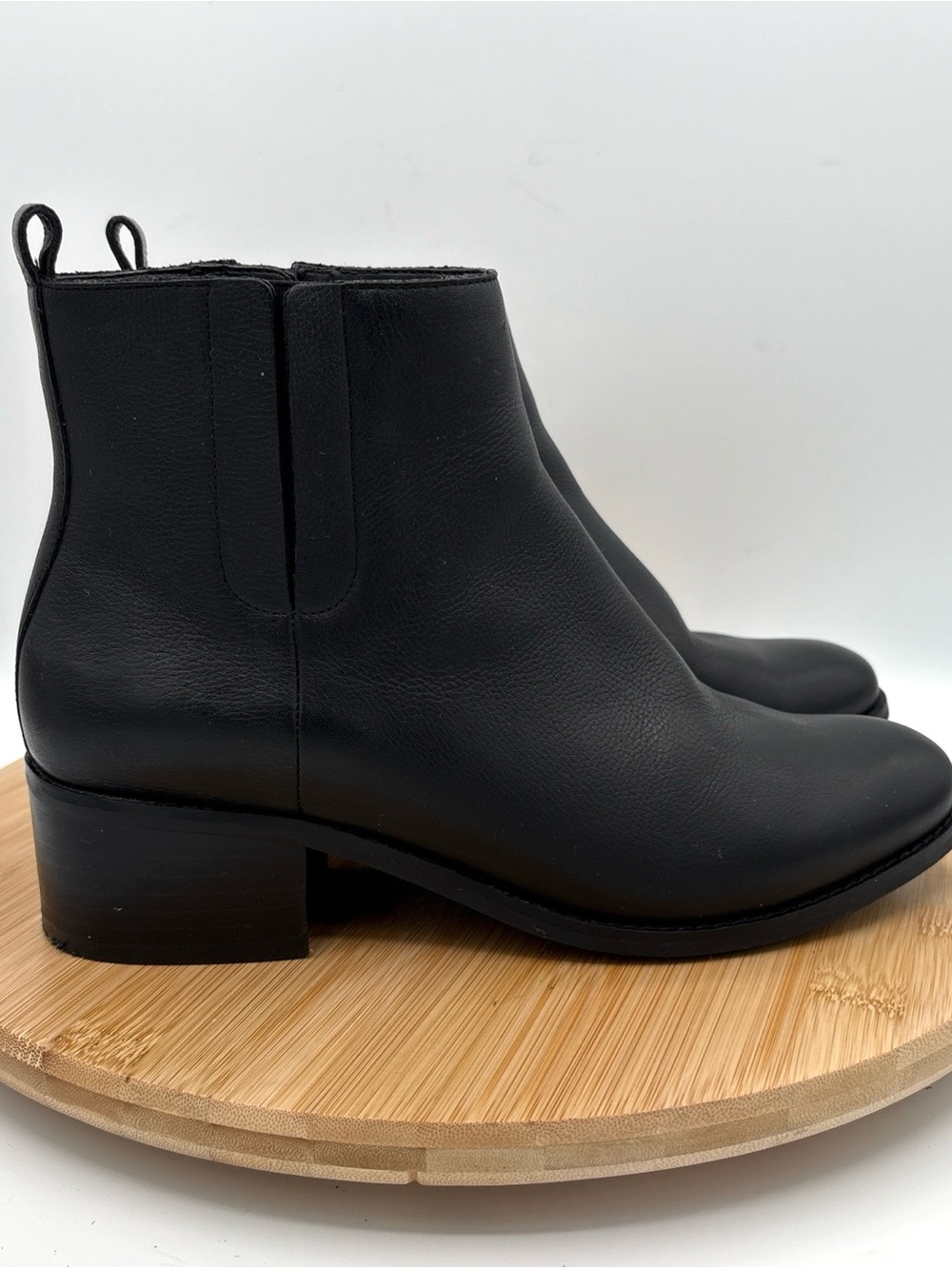 Cole Haan Addie Boots Black Pebbled Leather Bootie W21600 Zip Heel Womens 8 B